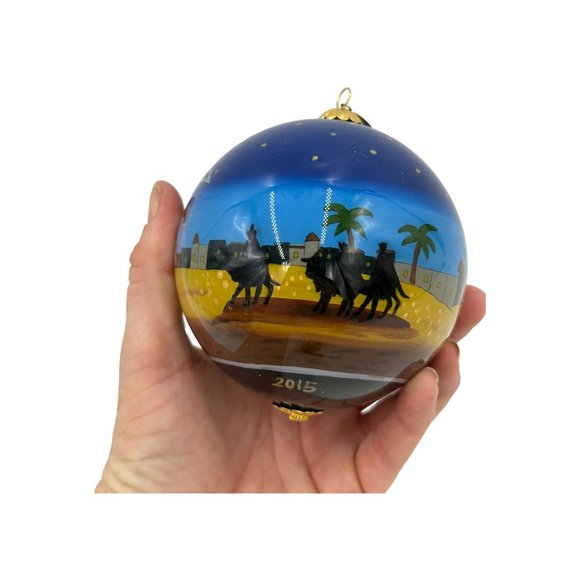 COPY - Pier 1 Li Bien Nativity Hand Painted Glass Ornament 3 Kings Baby Jesus 2… - Picture 2 of 3